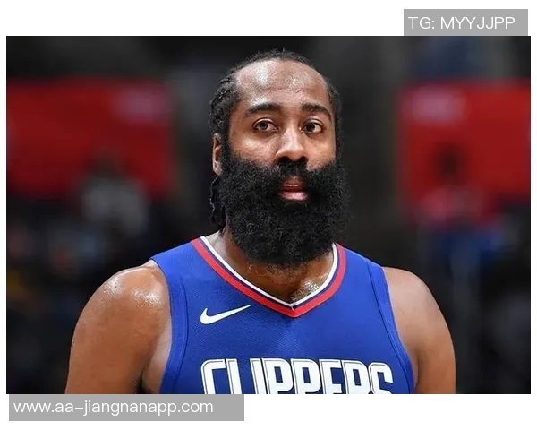 快船命运多舛哈登绝杀遭犯规裁判无视令人唏嘘